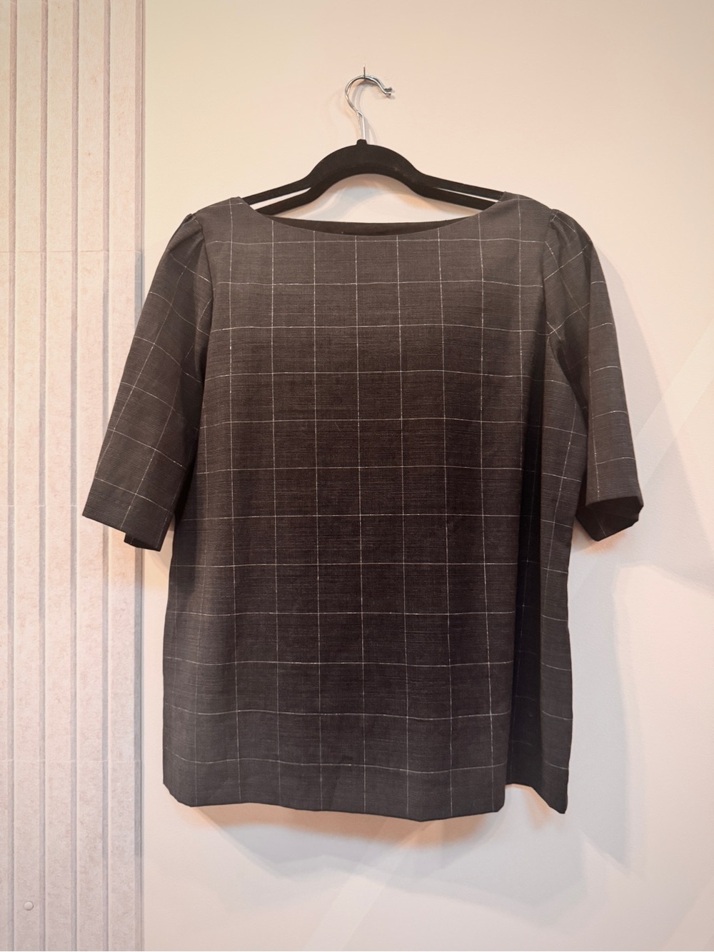 Banana Republic Gray Plaid Windowpane Top with Silver Accent